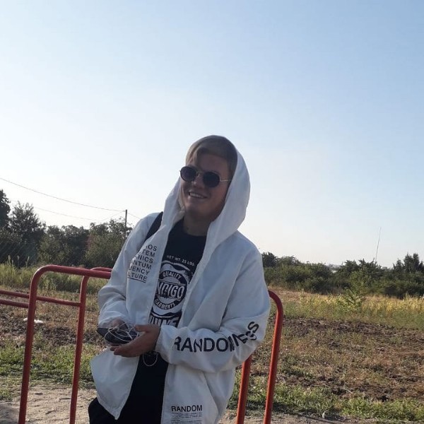 Арсений Николаев