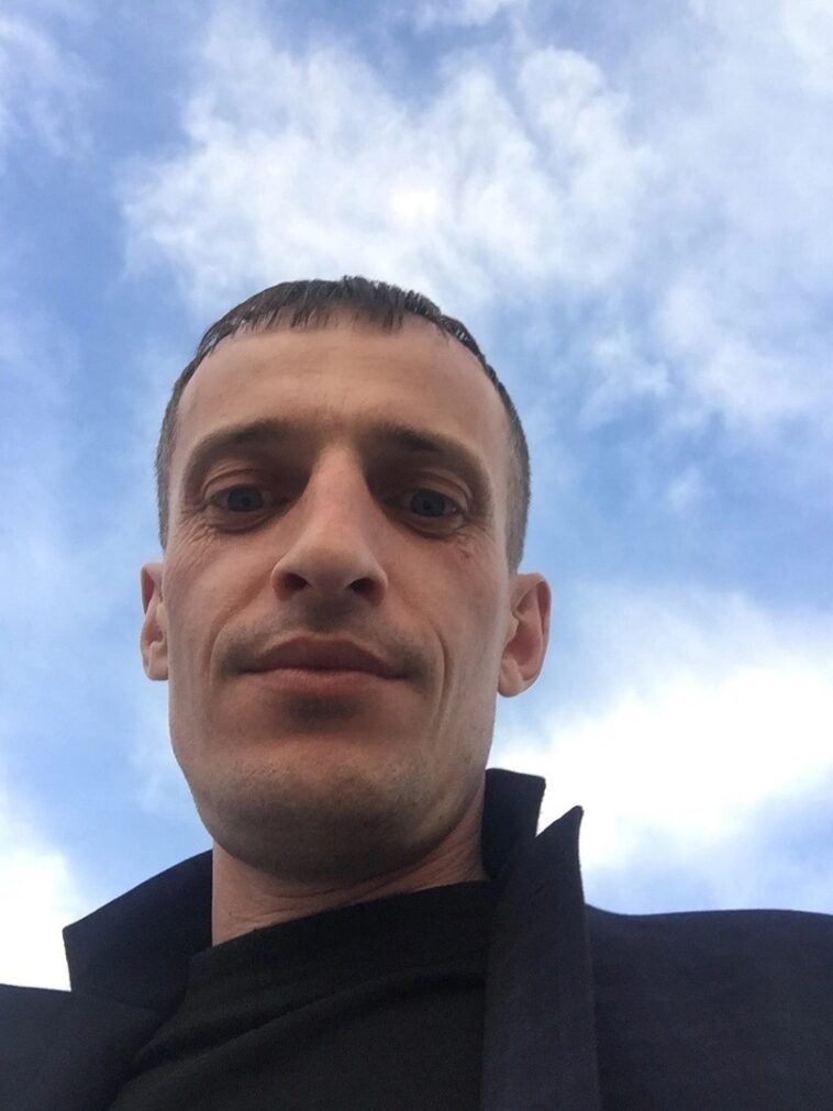 Евгений Петров