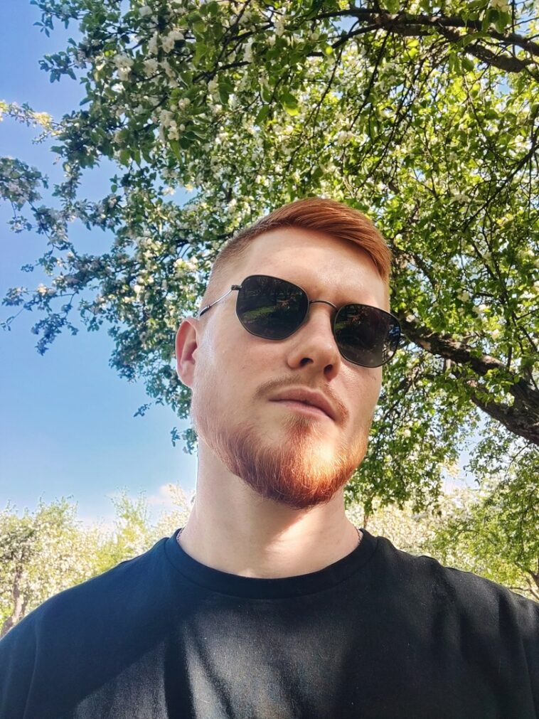 Сергей Маслов