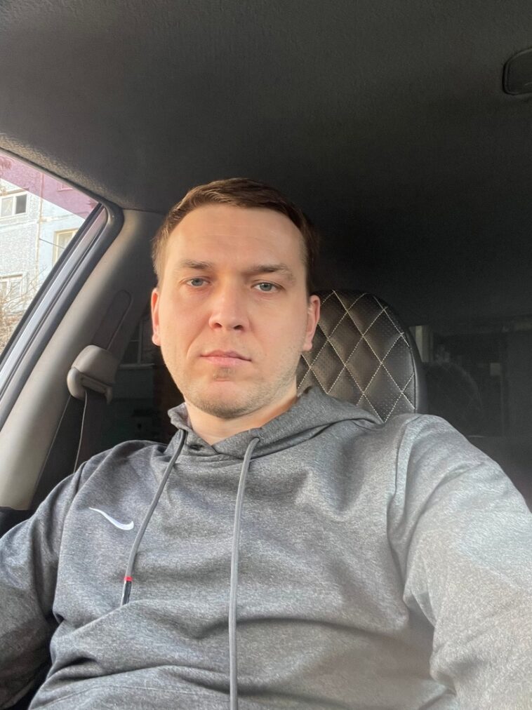Виталий Кабанов