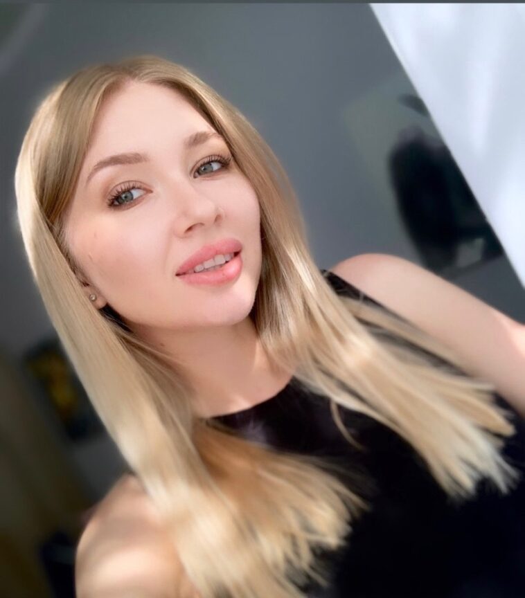 Карина Уразова