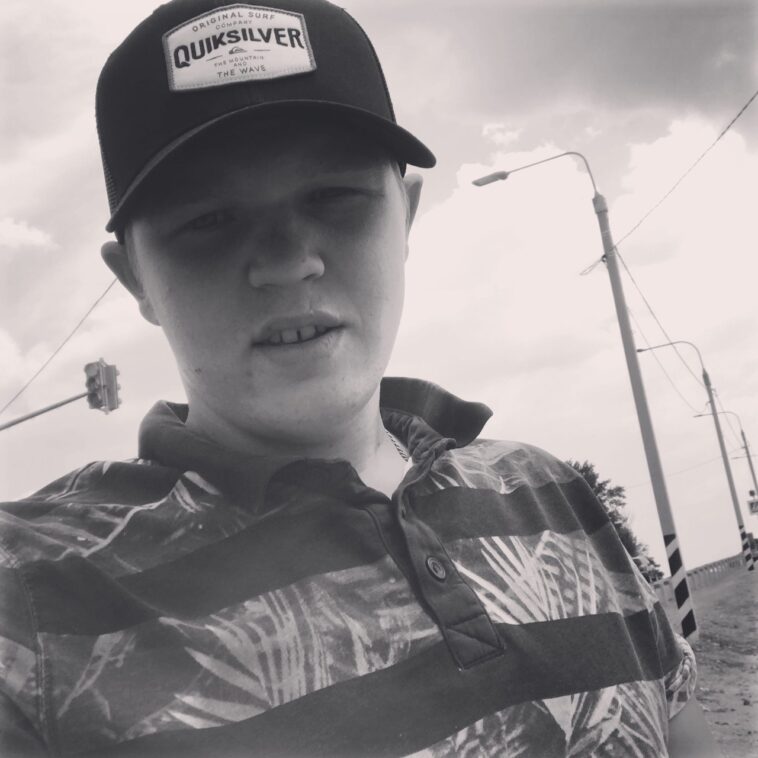 Александр Ляпин