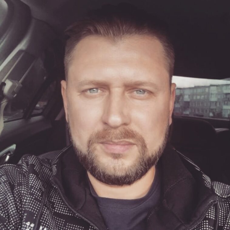 Александр Чекулаев